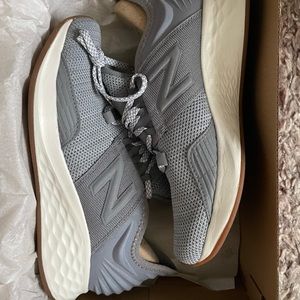 New Balance sneakers brand new size 8